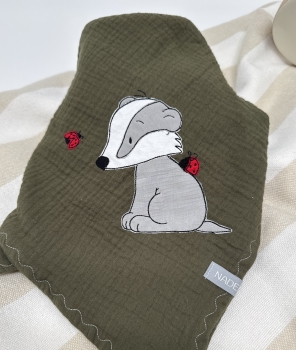 Halstuch "Dachs mit Marienkäfer"